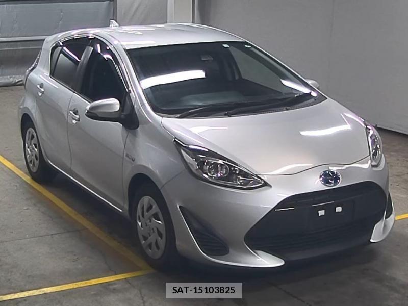 Toyota AQUA 2018-18 864598-0