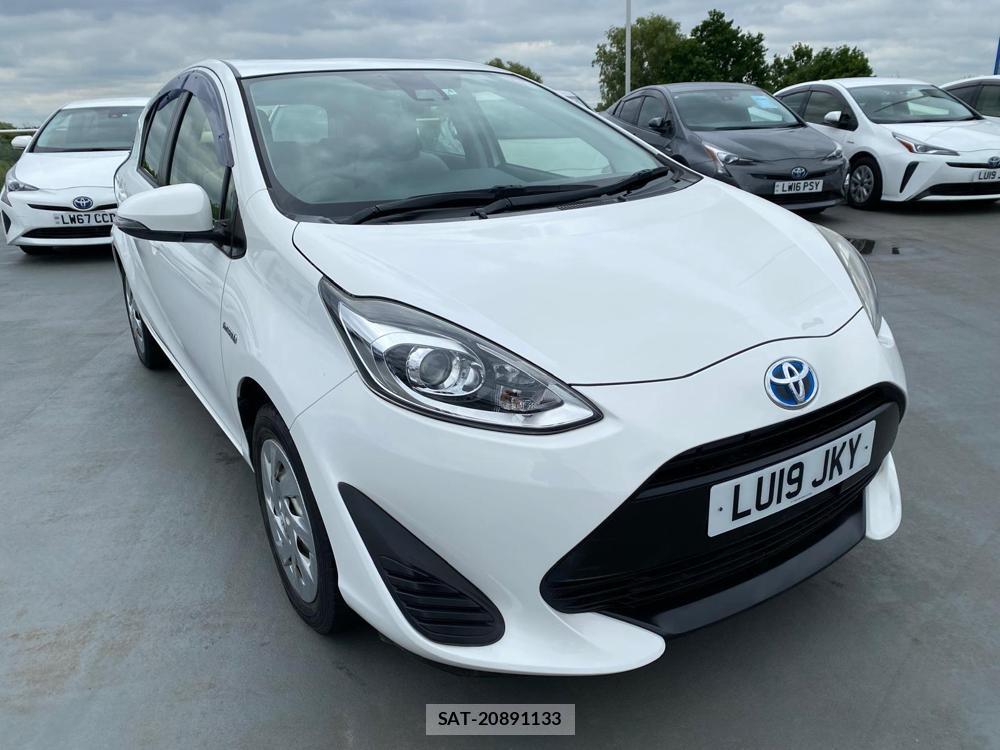 Toyota AQUA 2019-09 503288-0
