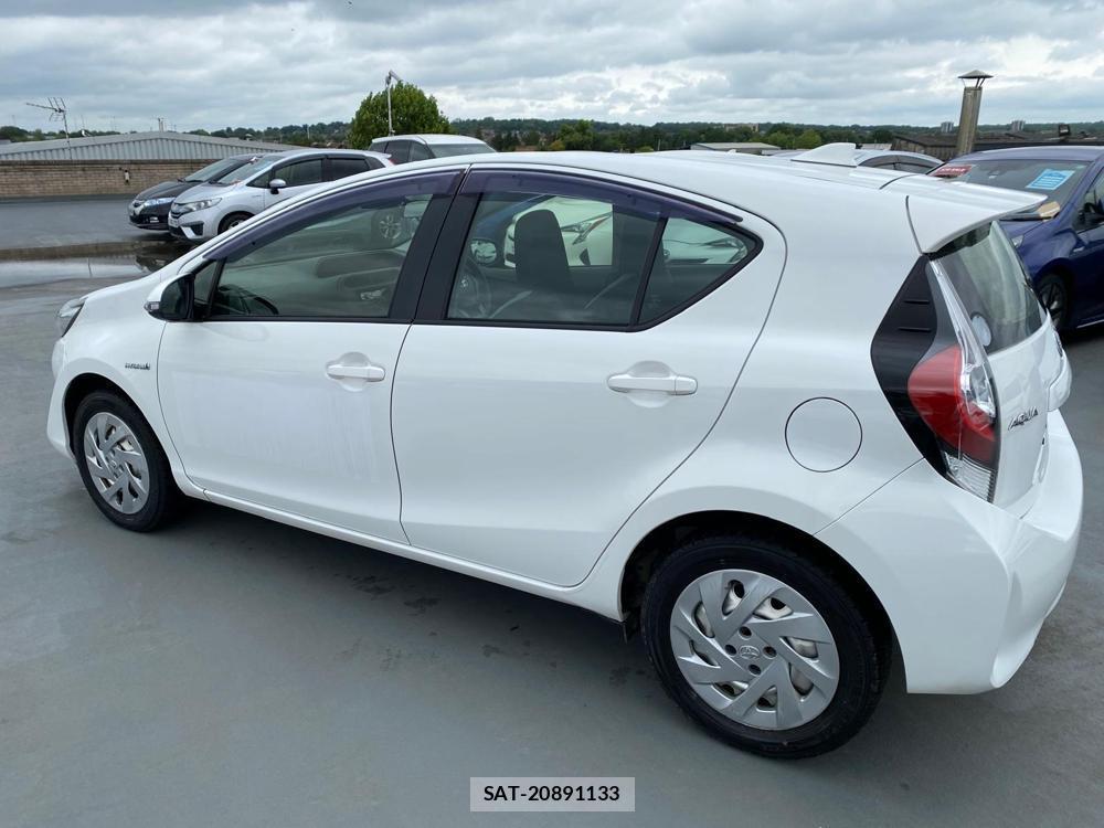 Toyota AQUA 2019-09 503288-10