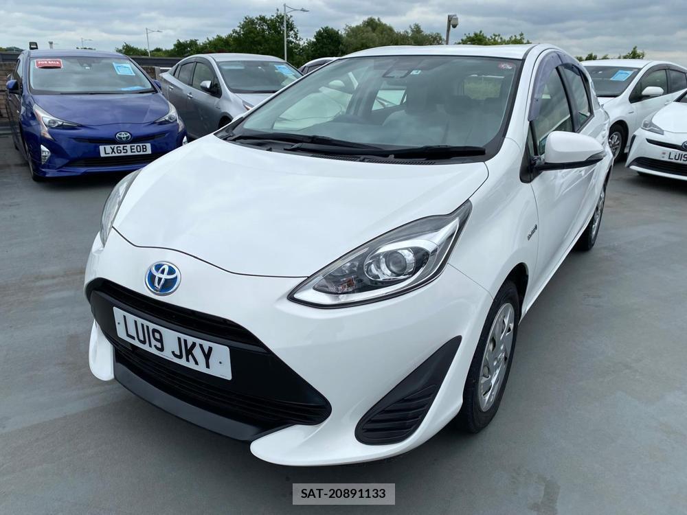 Toyota AQUA 2019-09 503288-12