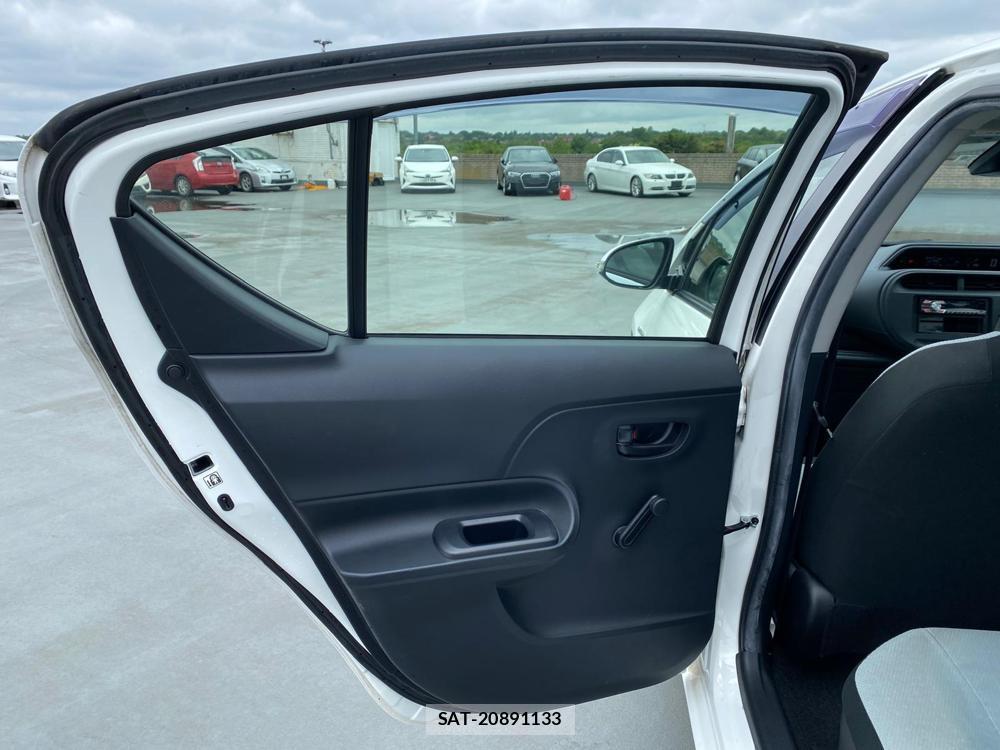 Toyota AQUA 2019-09 503288-23