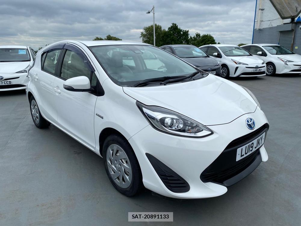 Toyota AQUA 2019-09 503288-2
