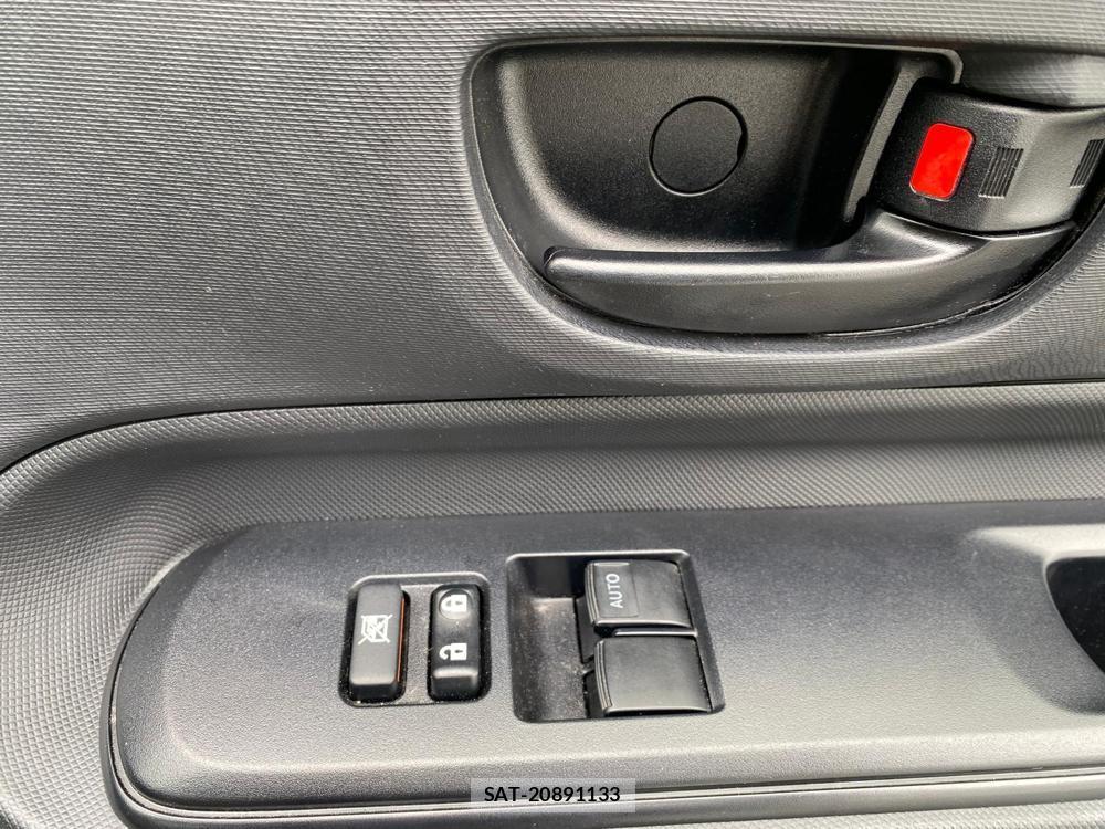 Toyota AQUA 2019-09 503288-34