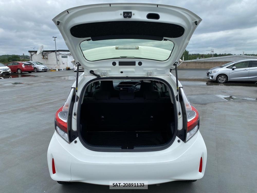 Toyota AQUA 2019-09 503288-36