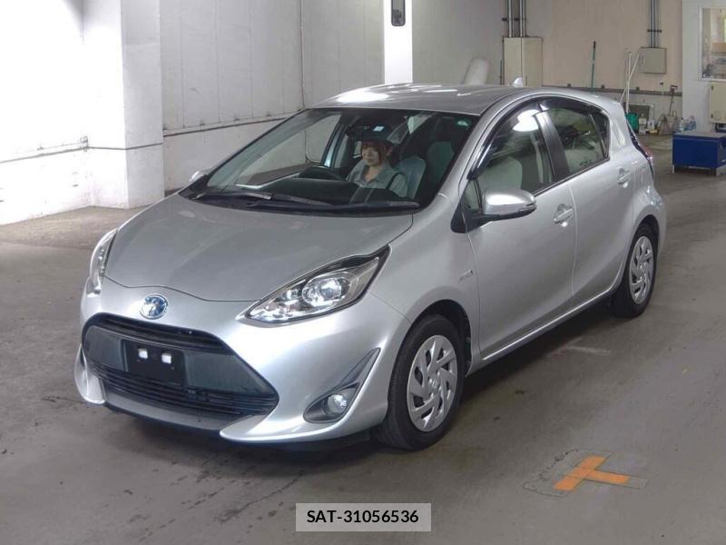 Toyota AQUA 2018 994330-3