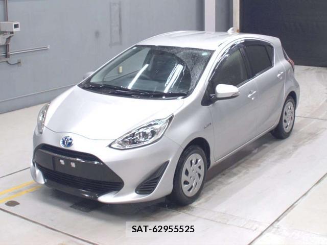 Toyota AQUA 2018-07 1184003-0