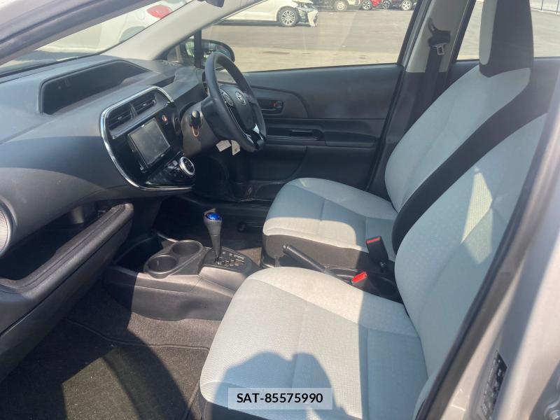 Toyota AQUA 2018 1226795-10
