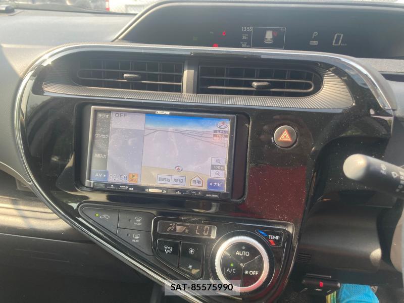 Toyota AQUA 2018 1226795-16
