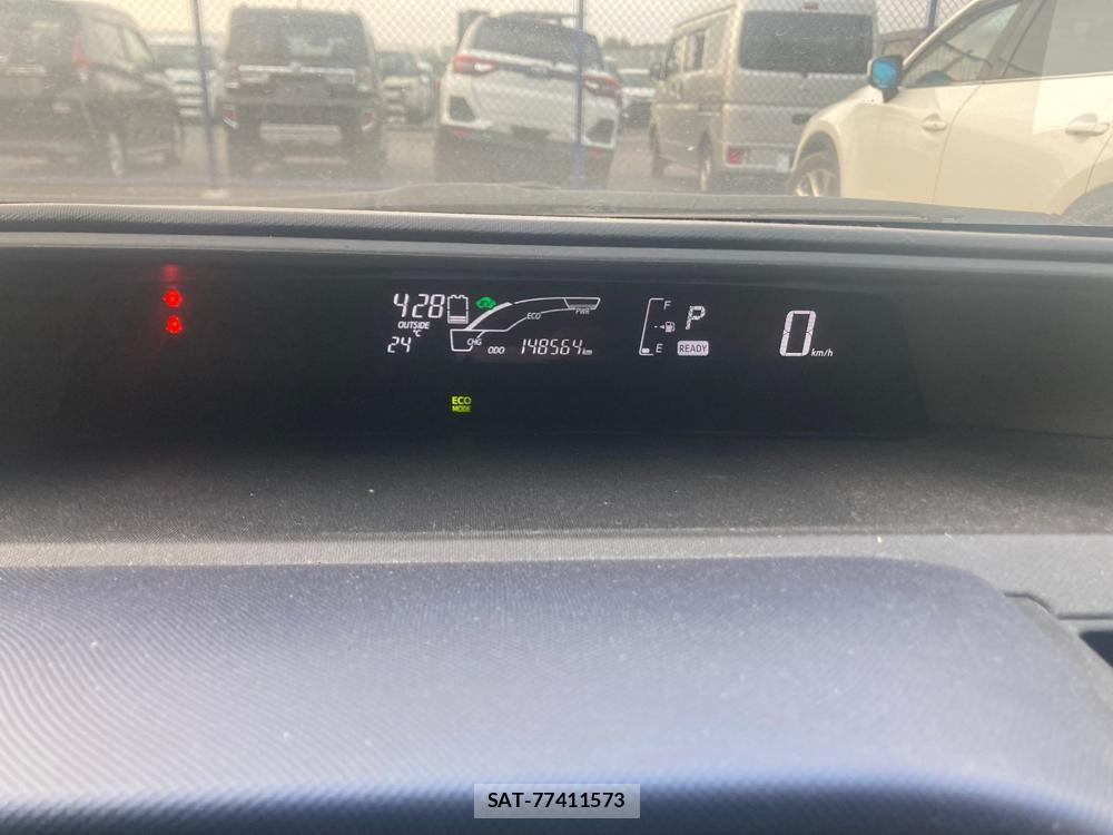 Toyota AQUA 2018 1427295-14