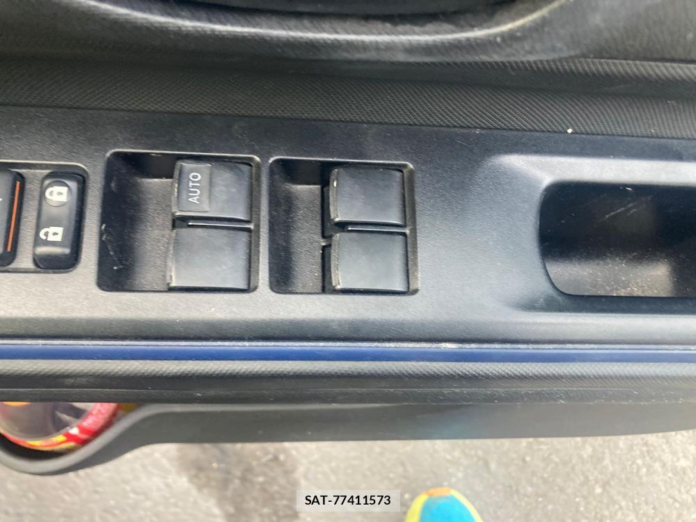 Toyota AQUA 2018 1427295-23