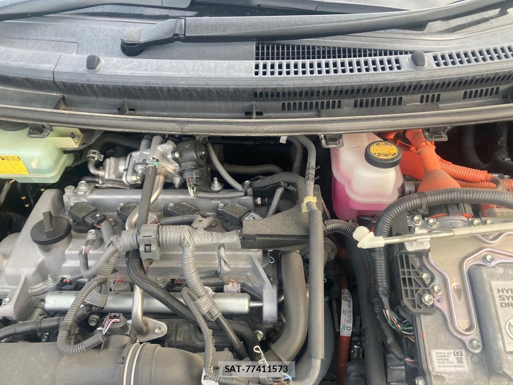 Toyota AQUA 2018 1427295-30