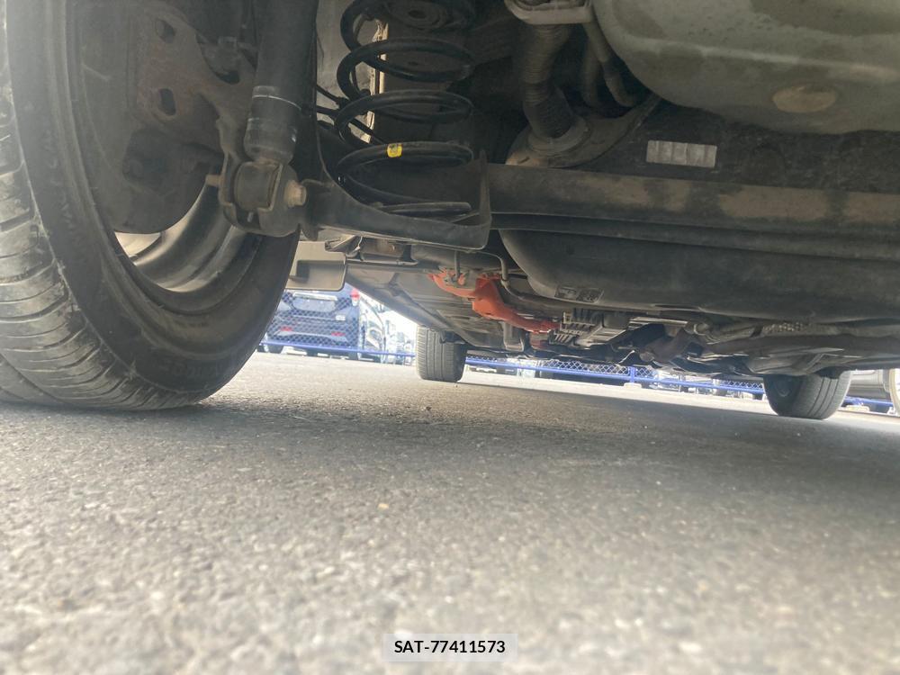 Toyota AQUA 2018 1427295-41