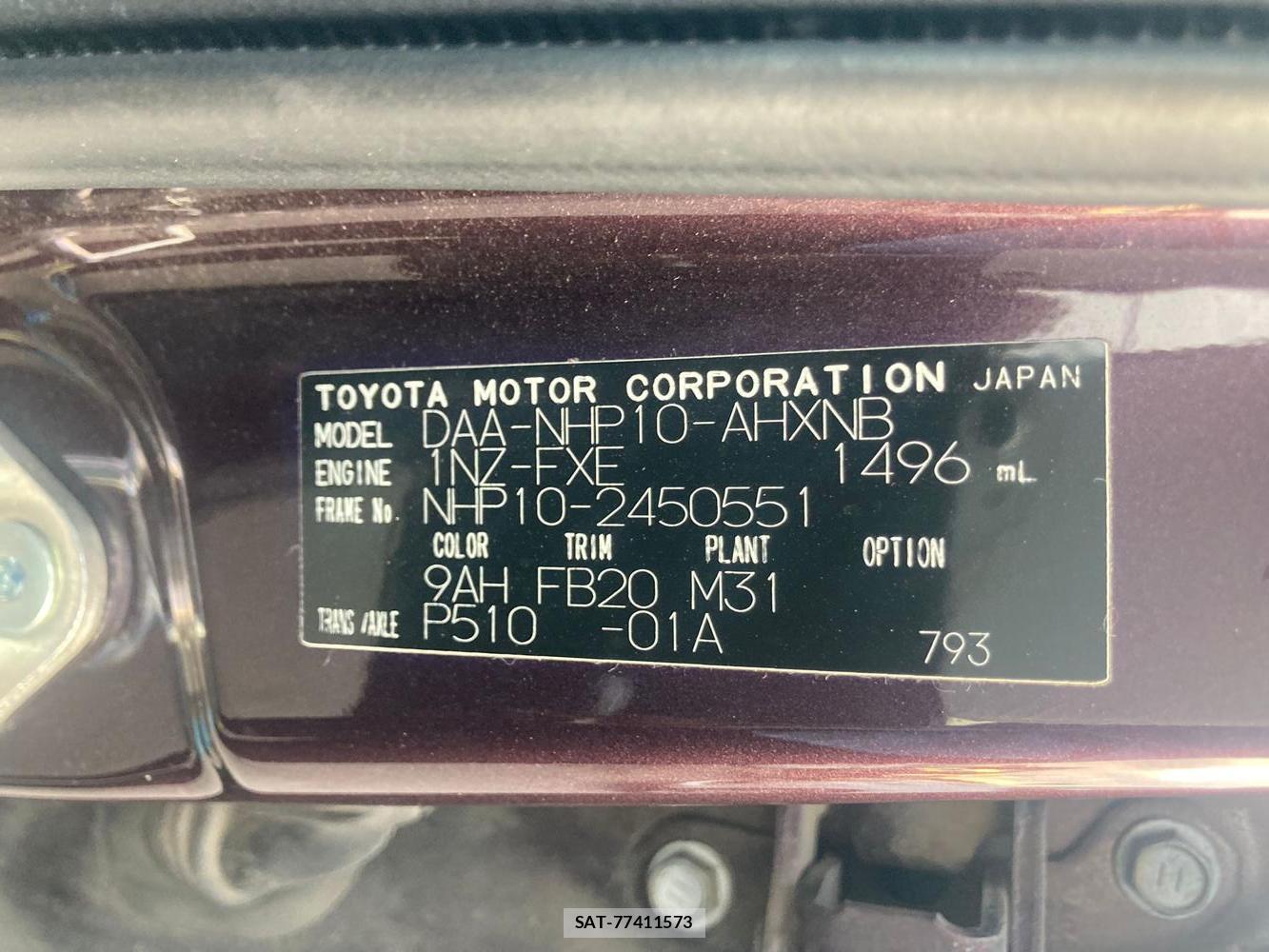 Toyota AQUA 2018 1427295-44