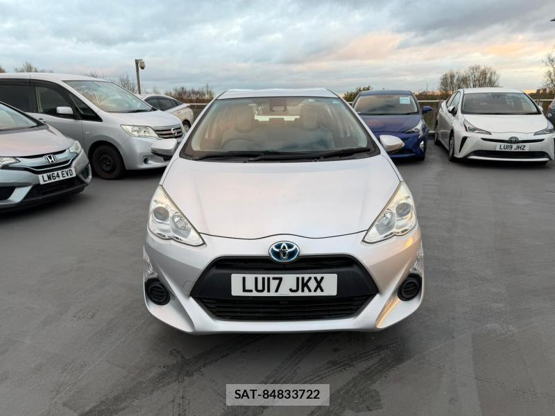 Toyota AQUA 2017-06 1297107-2