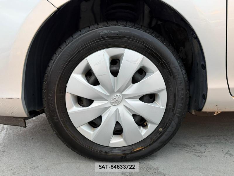 Toyota AQUA 2017-06 1297107-30