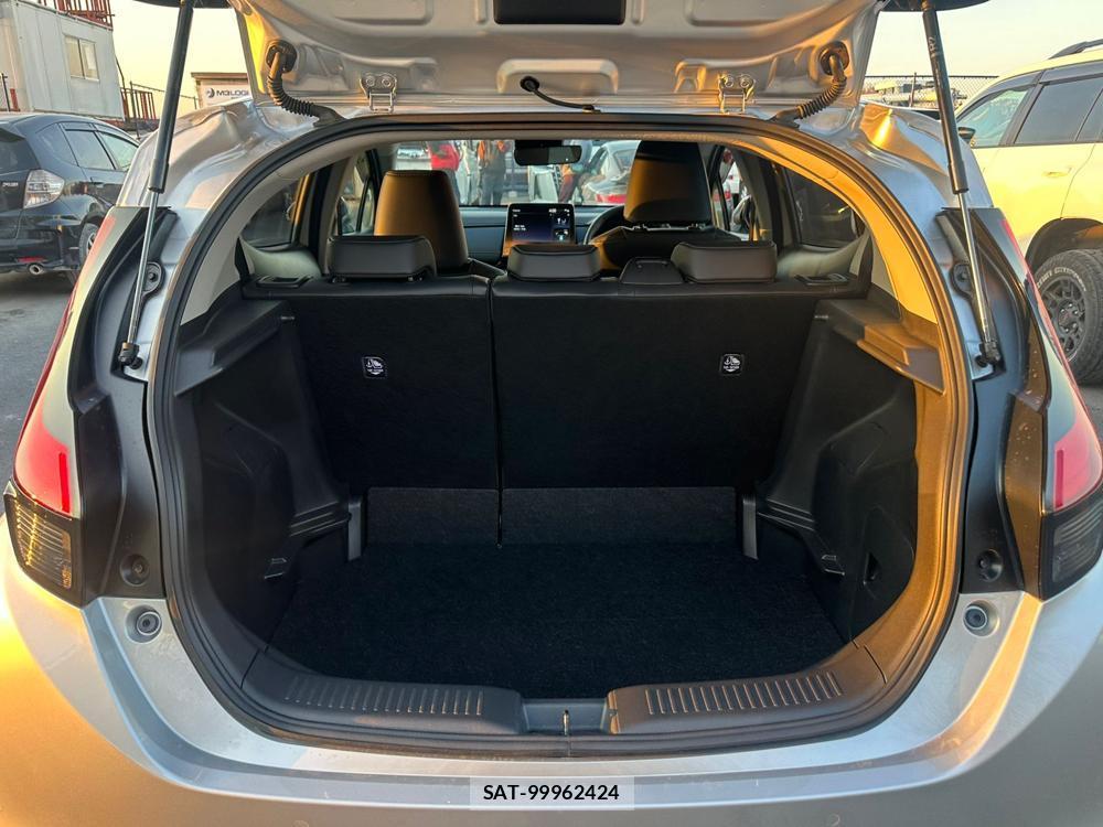 Toyota AQUA 2025 1797344-23