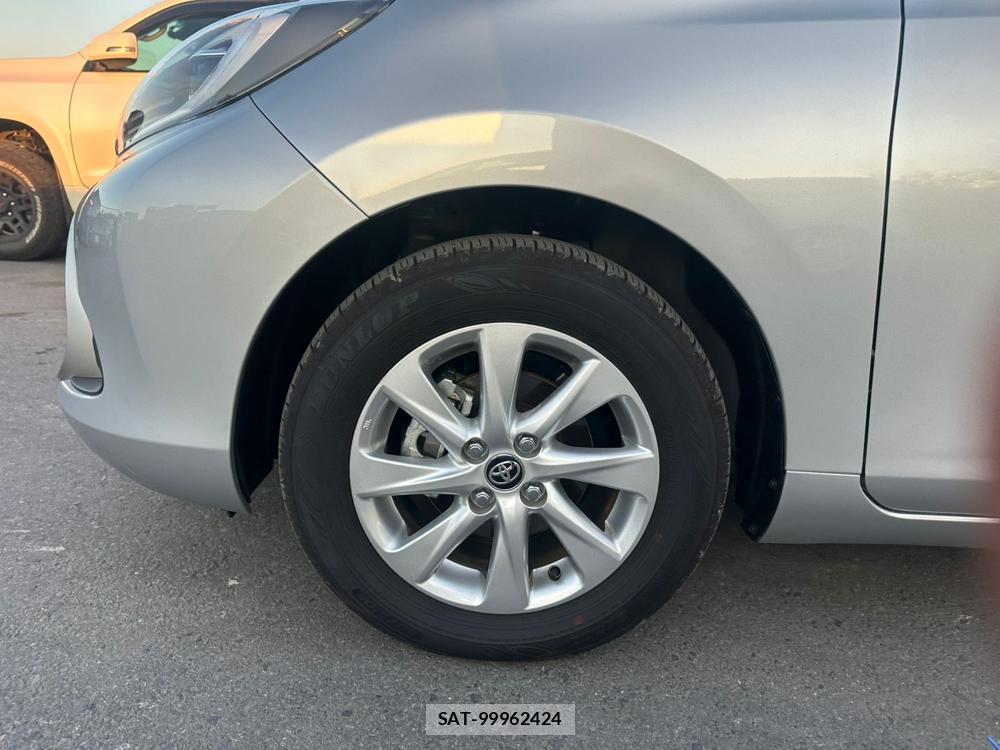 Toyota AQUA 2025 1797344-28