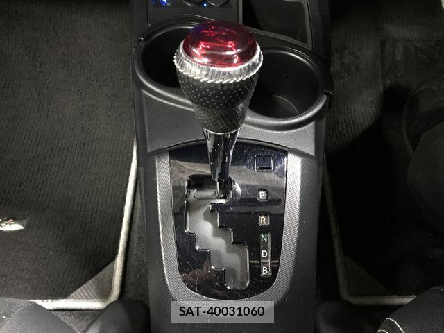 Toyota AQUA 2015-04 2827504-14