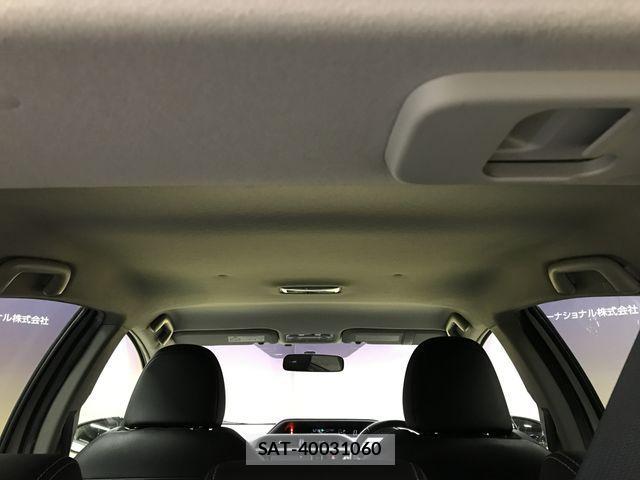 Toyota AQUA 2015-04 2827504-21