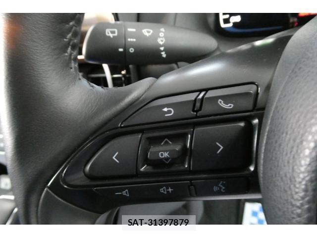 Toyota AQUA 2022-09 3659091-23