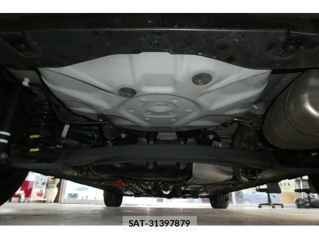 Toyota AQUA 2022-09 3659091-27