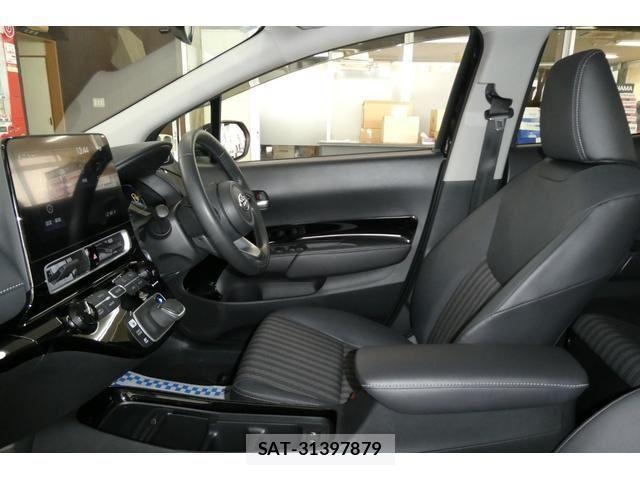 Toyota AQUA 2022-09 3659091-6
