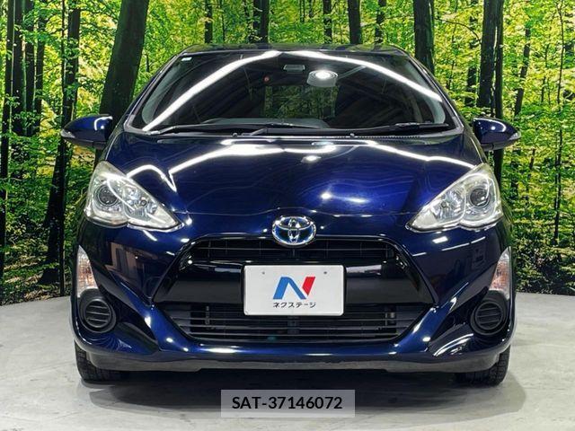 Toyota AQUA 2017-03 3713237-12