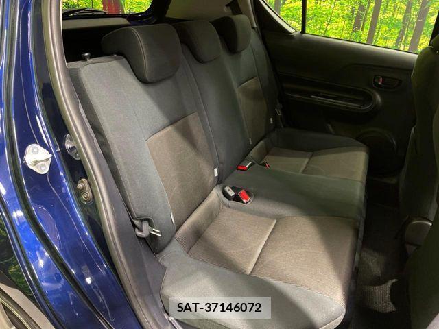 Toyota AQUA 2017-03 3713237-8