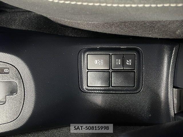 Toyota AQUA 2020-08 3764993-18