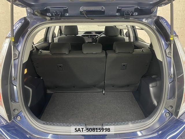 Toyota AQUA 2020-08 3764993-7