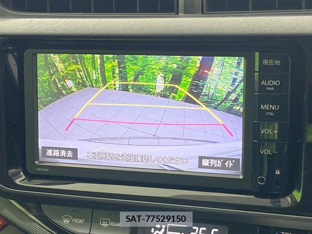 Toyota AQUA 2015-08 4038216-3