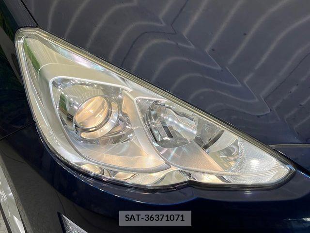 Toyota AQUA 2016-11 4174449-11