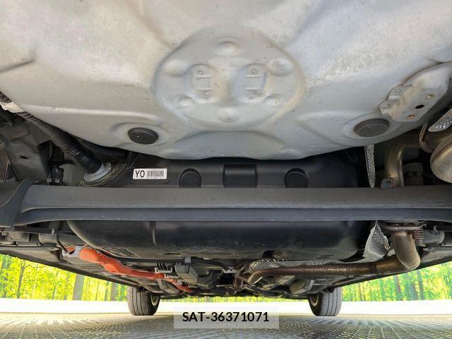 Toyota AQUA 2016-11 4174449-18