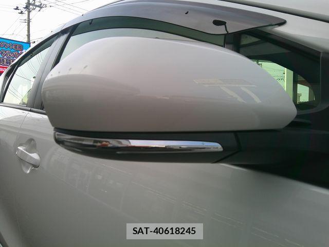 Toyota AQUA 2021-02 4239556-24