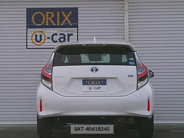 Toyota AQUA 2021-02 4239556-27
