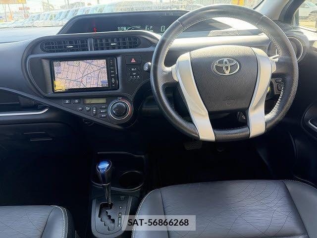 Toyota AQUA 2014-01 4320039-1