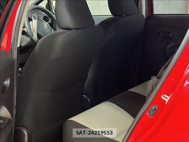 Toyota AQUA 2013-11 4751156-12
