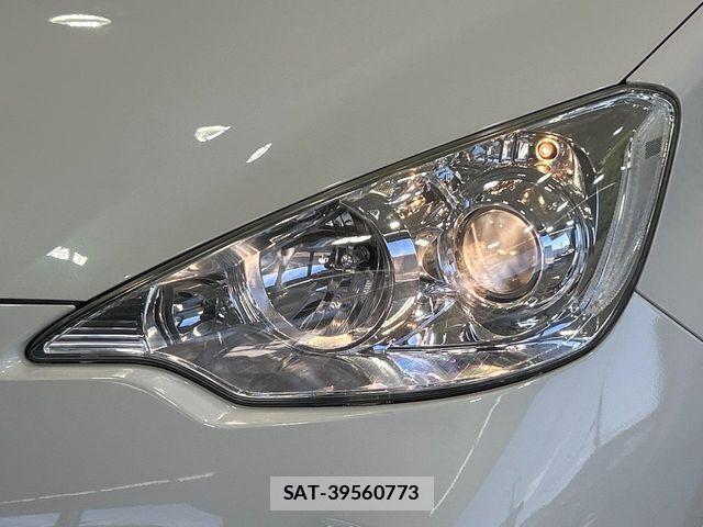 Toyota AQUA 2013-08 4751107-11