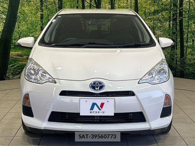 Toyota AQUA 2013-08 4751107-13
