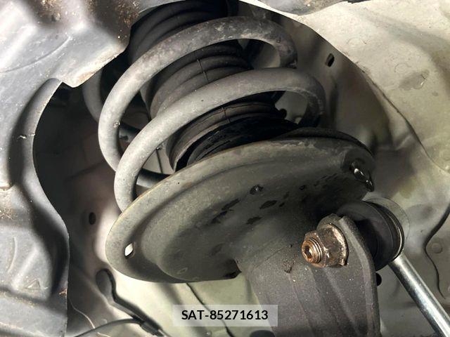 Toyota AQUA 2016-04 4928880-19