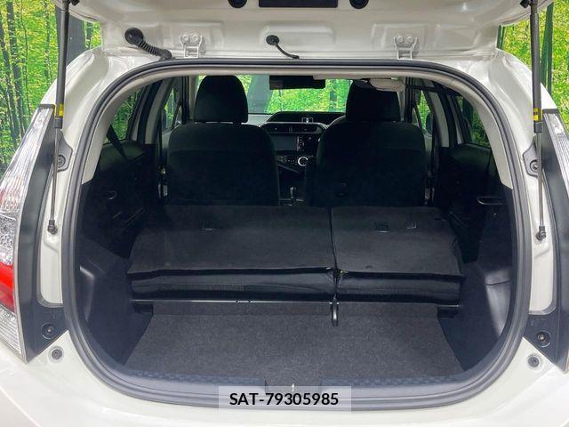 Toyota AQUA 2018-02 4928706-9