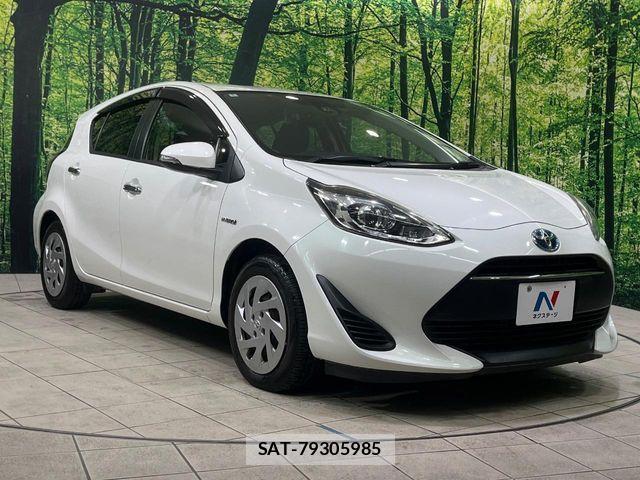 Toyota AQUA 2018-02 4928706-15