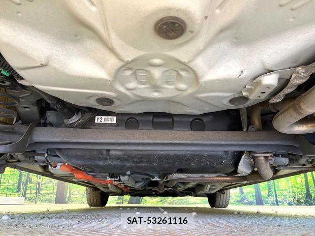 Toyota AQUA 2019-02 5860171-18