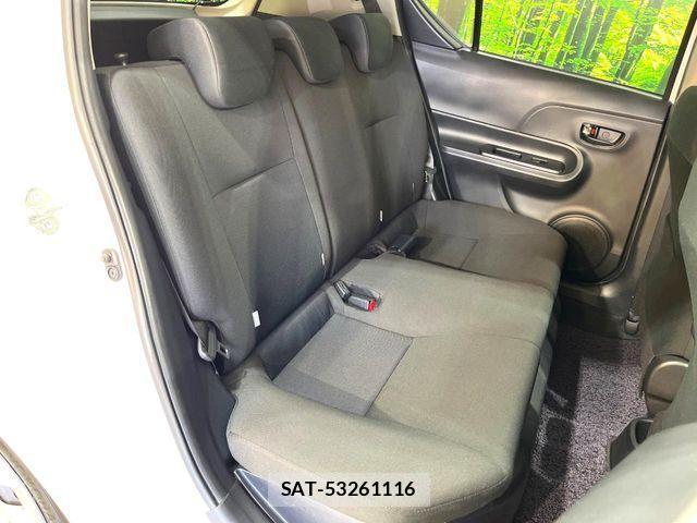 Toyota AQUA 2019-02 5860171-8