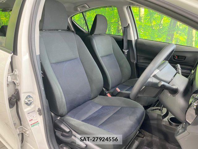 Toyota AQUA 2015-02 5860154-7