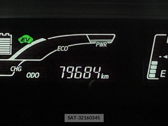Toyota AQUA 2015-08 5860203-1