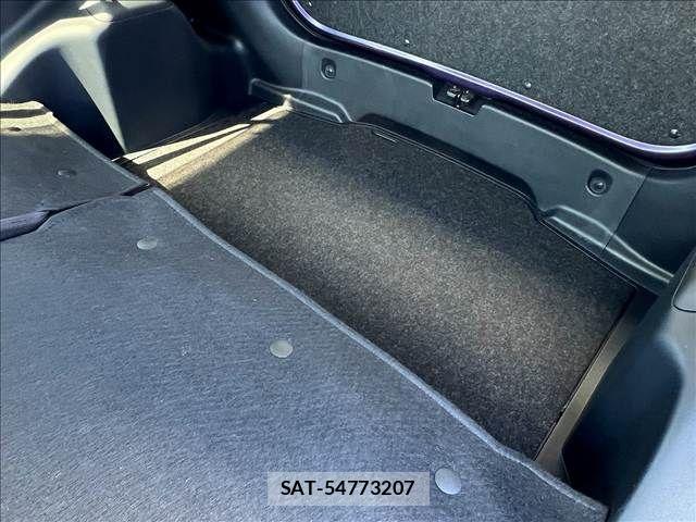 Toyota AQUA 2017-09 5860157-8