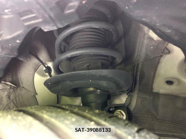 Toyota AQUA 2022-01 5860083-19
