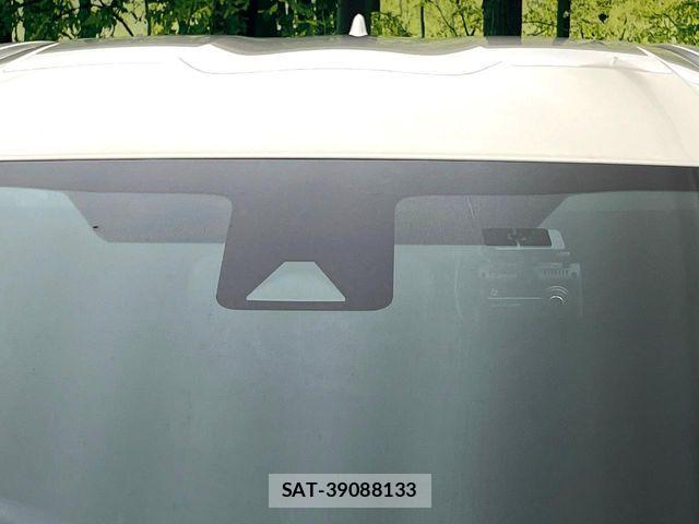 Toyota AQUA 2022-01 5860083-2