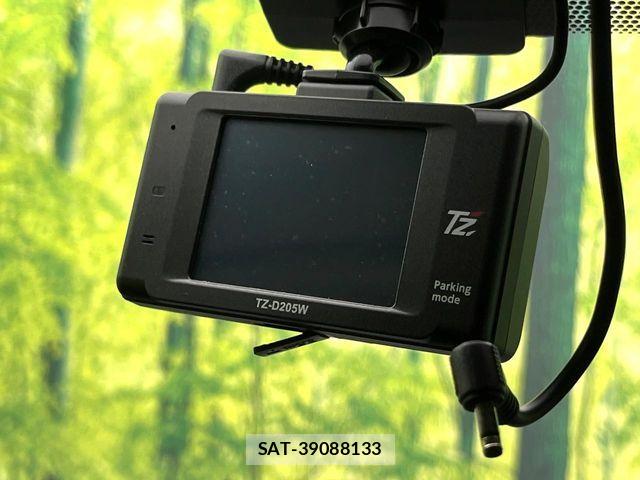Toyota AQUA 2022-01 5860083-5